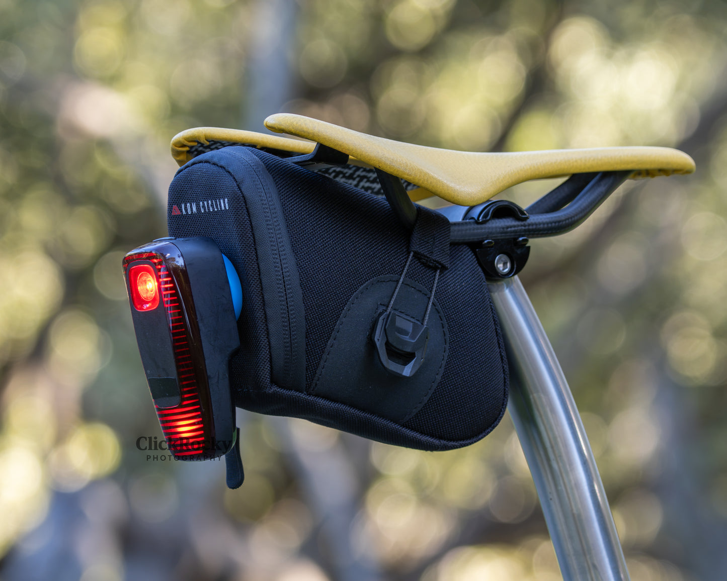 KOM Saddle Bag with ATOP Dial (Small)